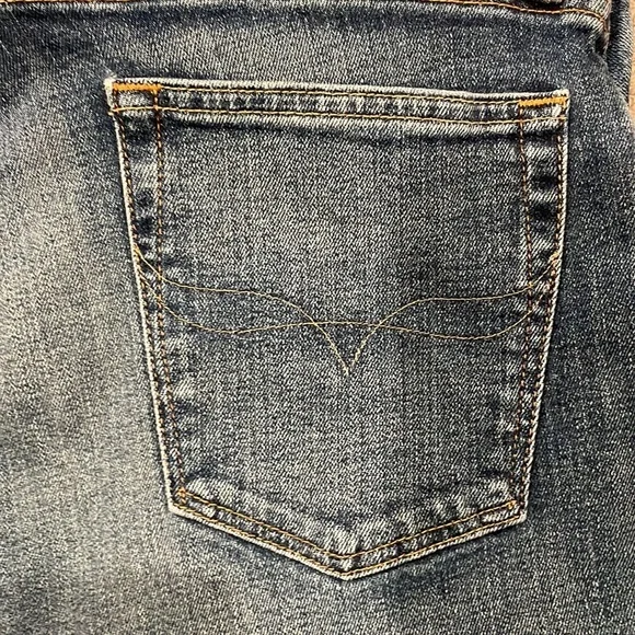 Men Jean pants - Picture 2 of 8